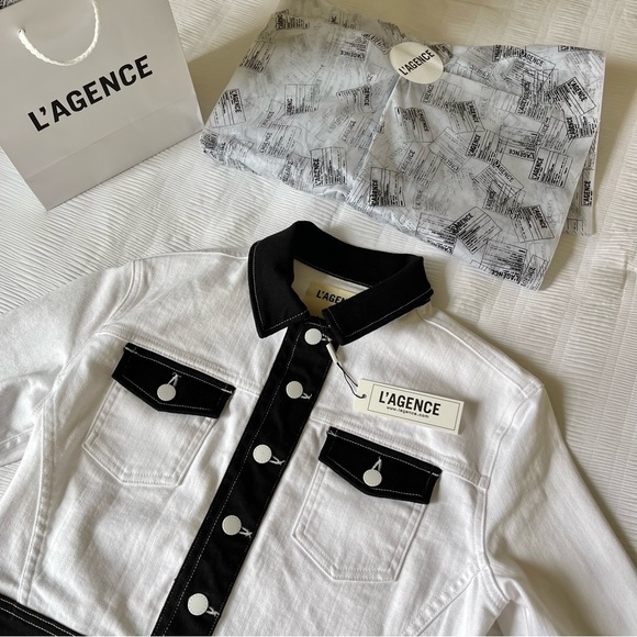 Brand New- L’AGENCE Koda Jacket in White/ Black 🤍⚓️ - Picture 16 of 16